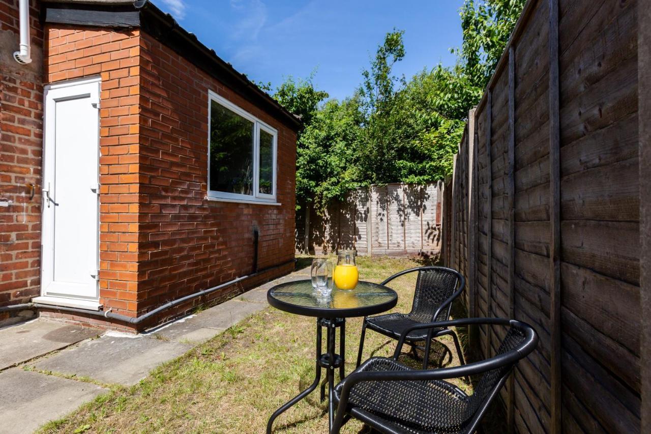 1 Mile To Etihad Stadium & Coop Arena, Free Parking, 7 Ppl Villa Manchester Exterior foto